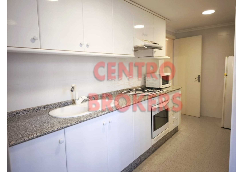Duży apartament z basenem z widokiem na morze w Cullera
